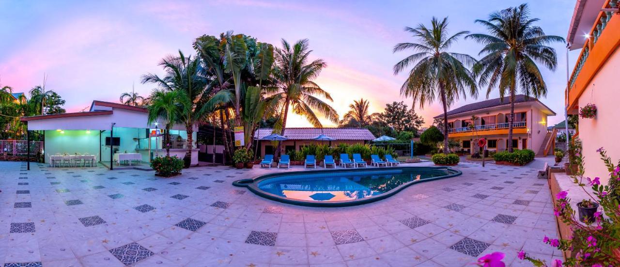Coconut Resort Hotel Patong المظهر الخارجي الصورة